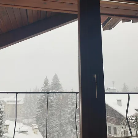 Stella Alpina, In Via Medail Con Vista Incantevole Sulle Alpi Bardonecchia Exterior foto